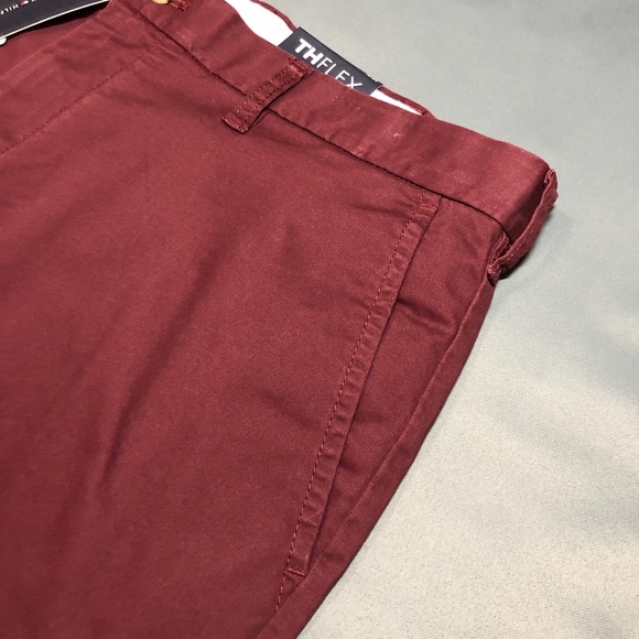 Tommy Hilfiger Men's Casual Flat Front Shorts Flex Burgundy 38W NWT - Picture 5 of 14